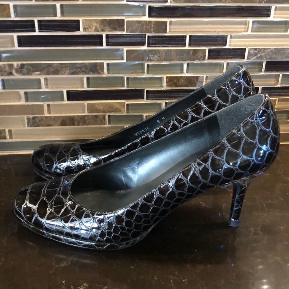 Stuart Weitzman patent faux crocodile heels